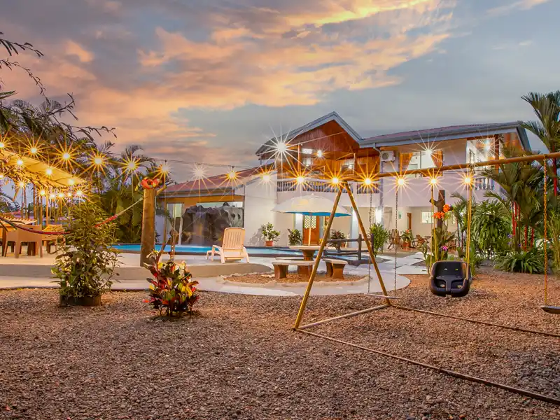 arenal_family_featured